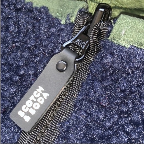 NWT Scotch & Soda Reversible Sherpa Vest - Picture 11 of 15